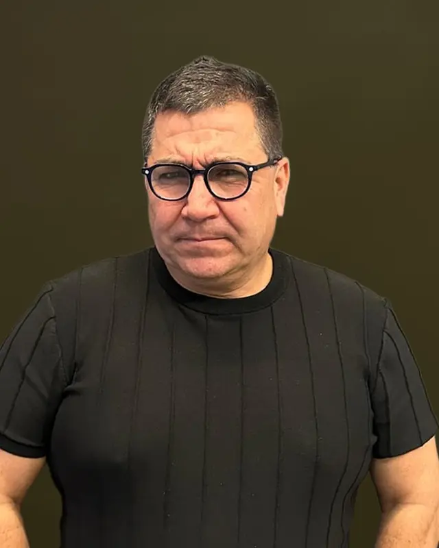 Manny Mora